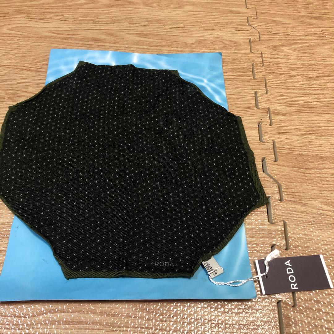 【未使用タグ付】イタリア製RODA』レアオクタゴン(8角タイプ)ポケットチーフ