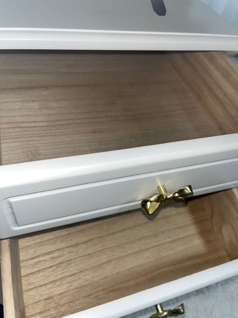 【値下げ！出品12/11まで】テレビ台ローボード姫系ロマンチックリボン型