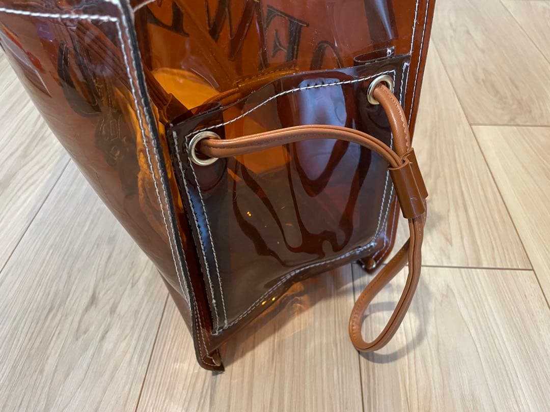 LOEWEロゴ入りトートバッグ　アナグラム