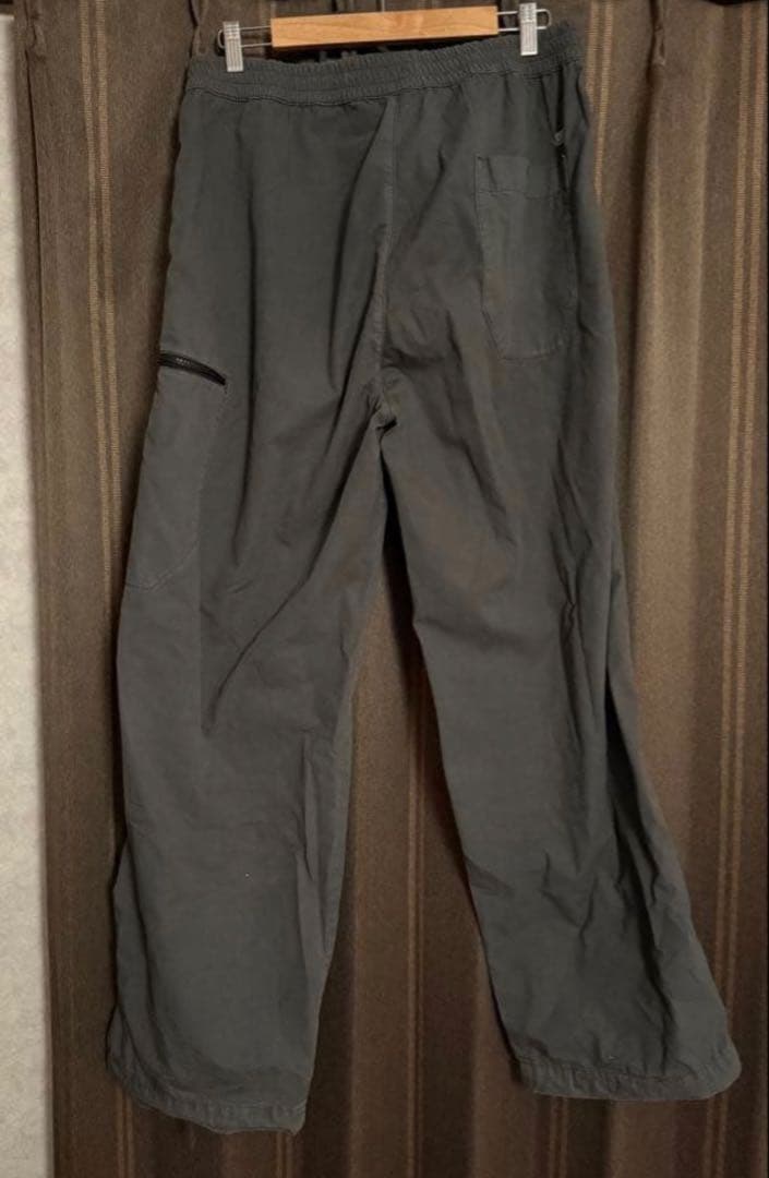 cp company サイドパンツ