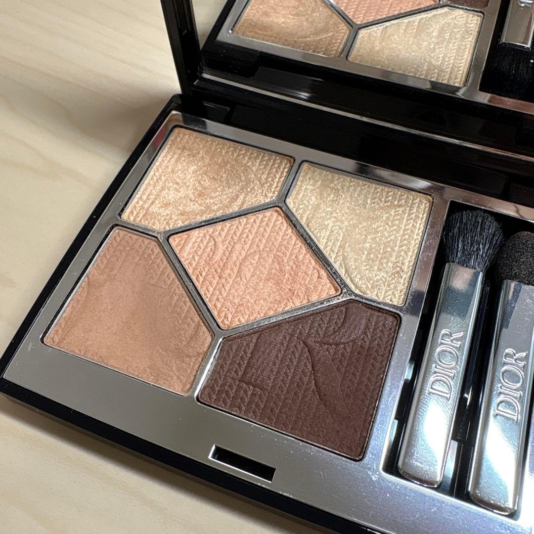 Dior アイシャドウパレット サンク　クルール523