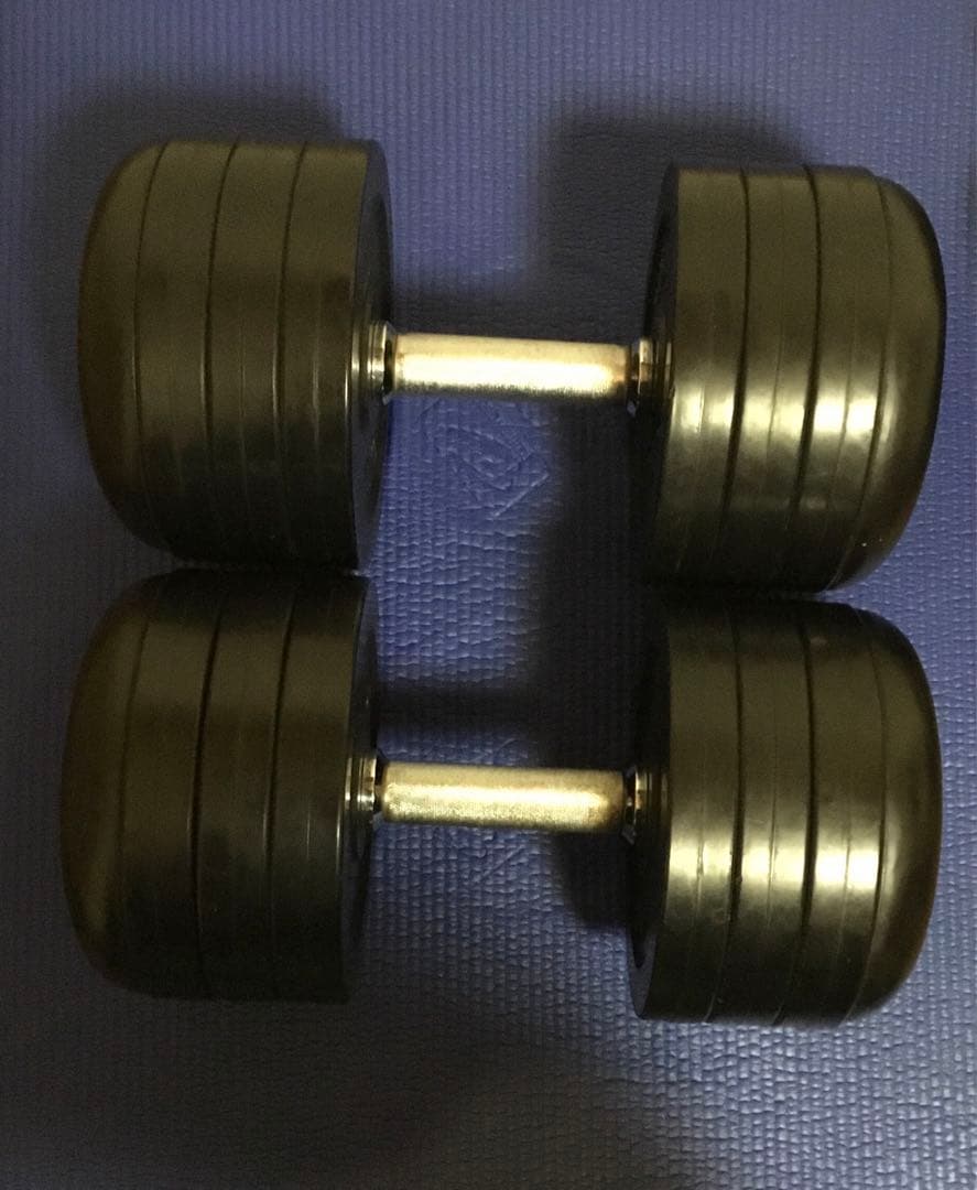 36kg✖️2で計72kg ボディーメーカー　高重量　ラバーダンベル　送料込み‼︎