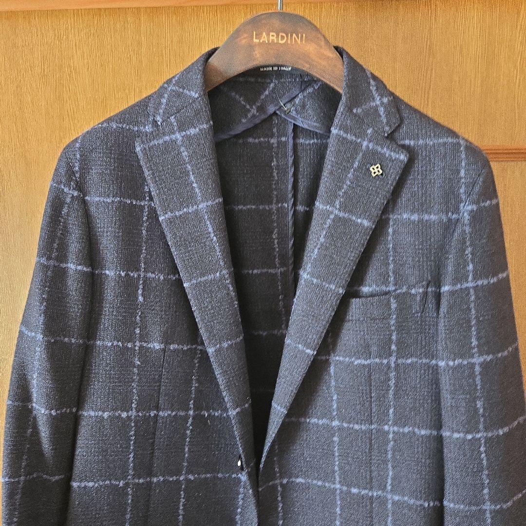 超美品【TAGLIATORE/タリアトーレ】ジャケット