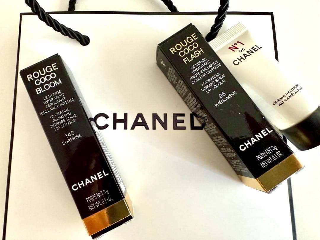 更にお値下げ・CHANEL リップスティック セット 148・96 とサンプル