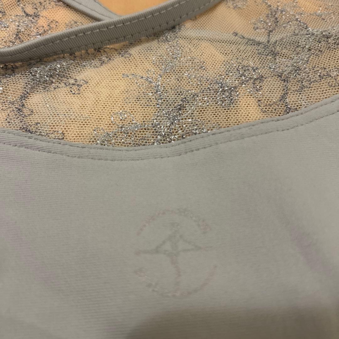 【新品】wear moi ブルーグレー レオタード 130〜140 10/12