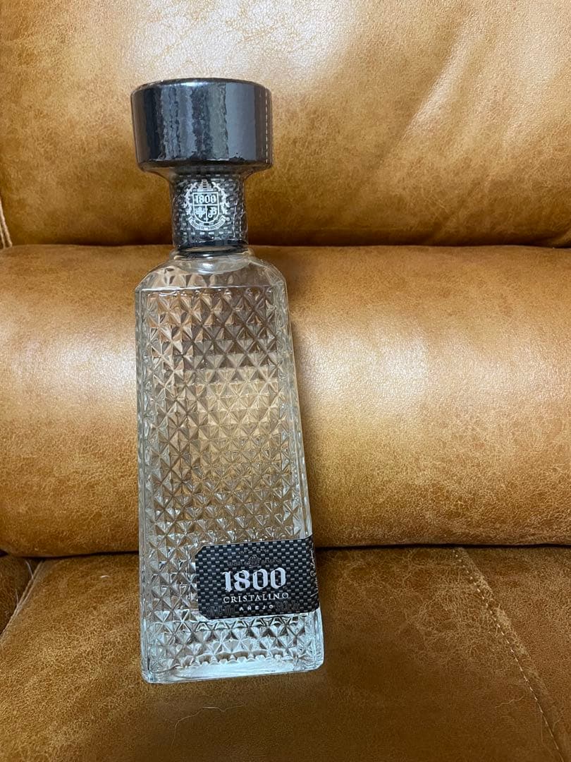 1800 クリスタリーノ アニェホ テキーラ 700ml 100%アガベ