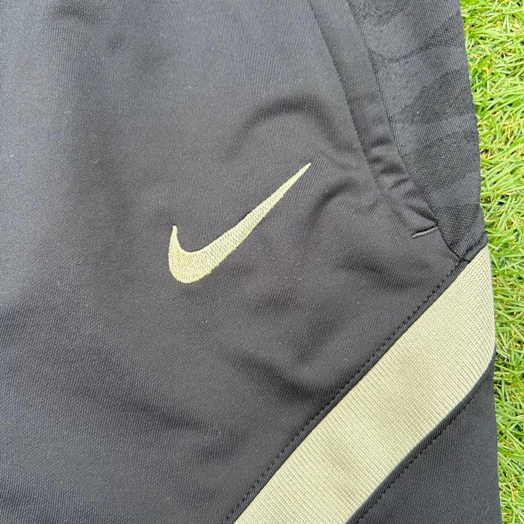LIVERPOOL Nike ブラックジャージパンツ