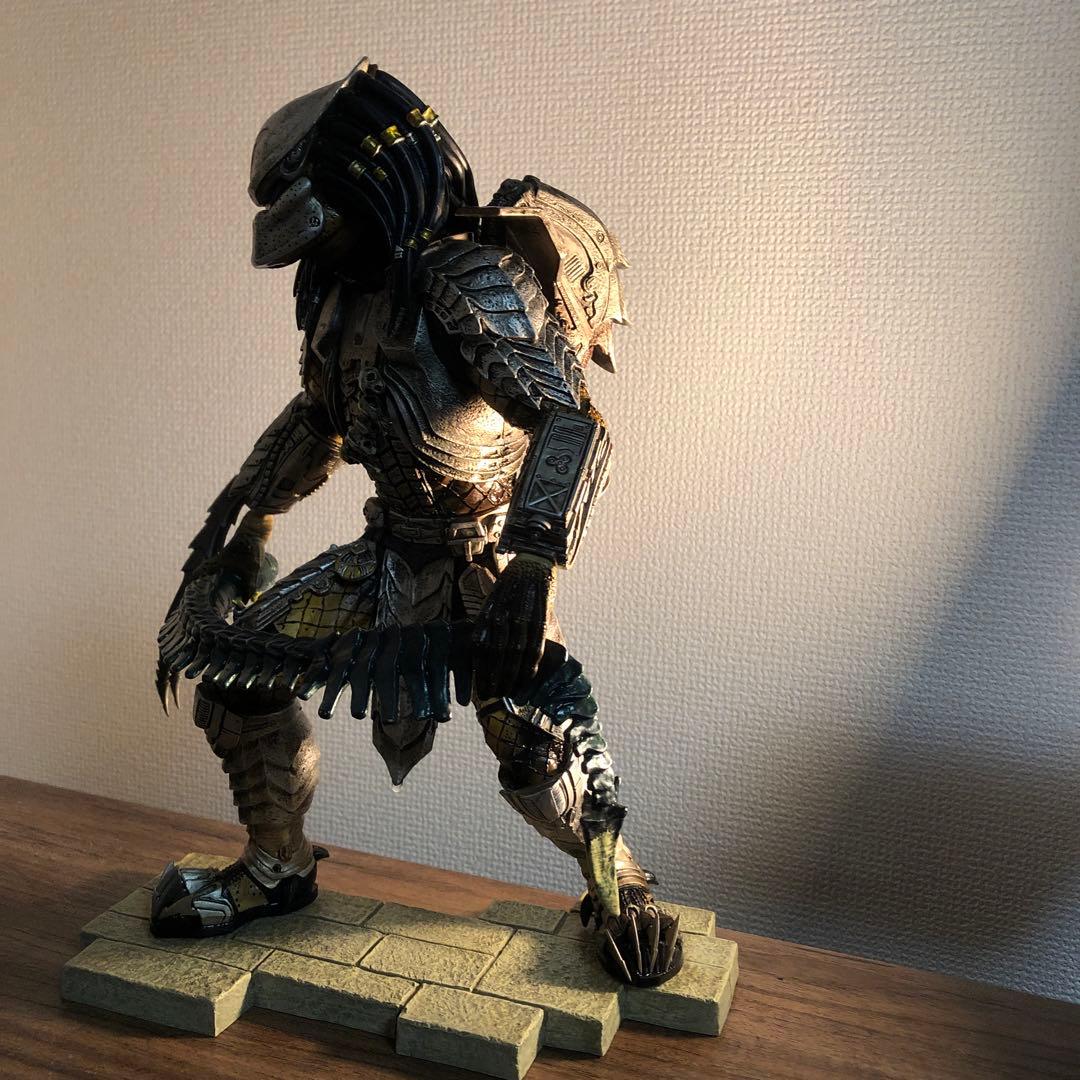 AVP プレデター フィギュア 約30cm