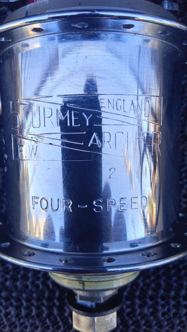 期間限定価格2月末迄　STURMEY ARCHER 内装4s 　ハブセット