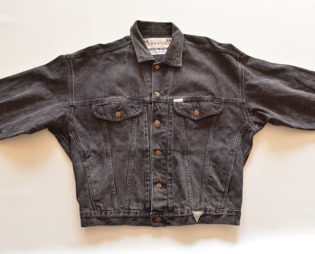 GUESS ゲス USA製 デニムジャケット Gジャン 刺繍ロゴ 黒 M　極美品