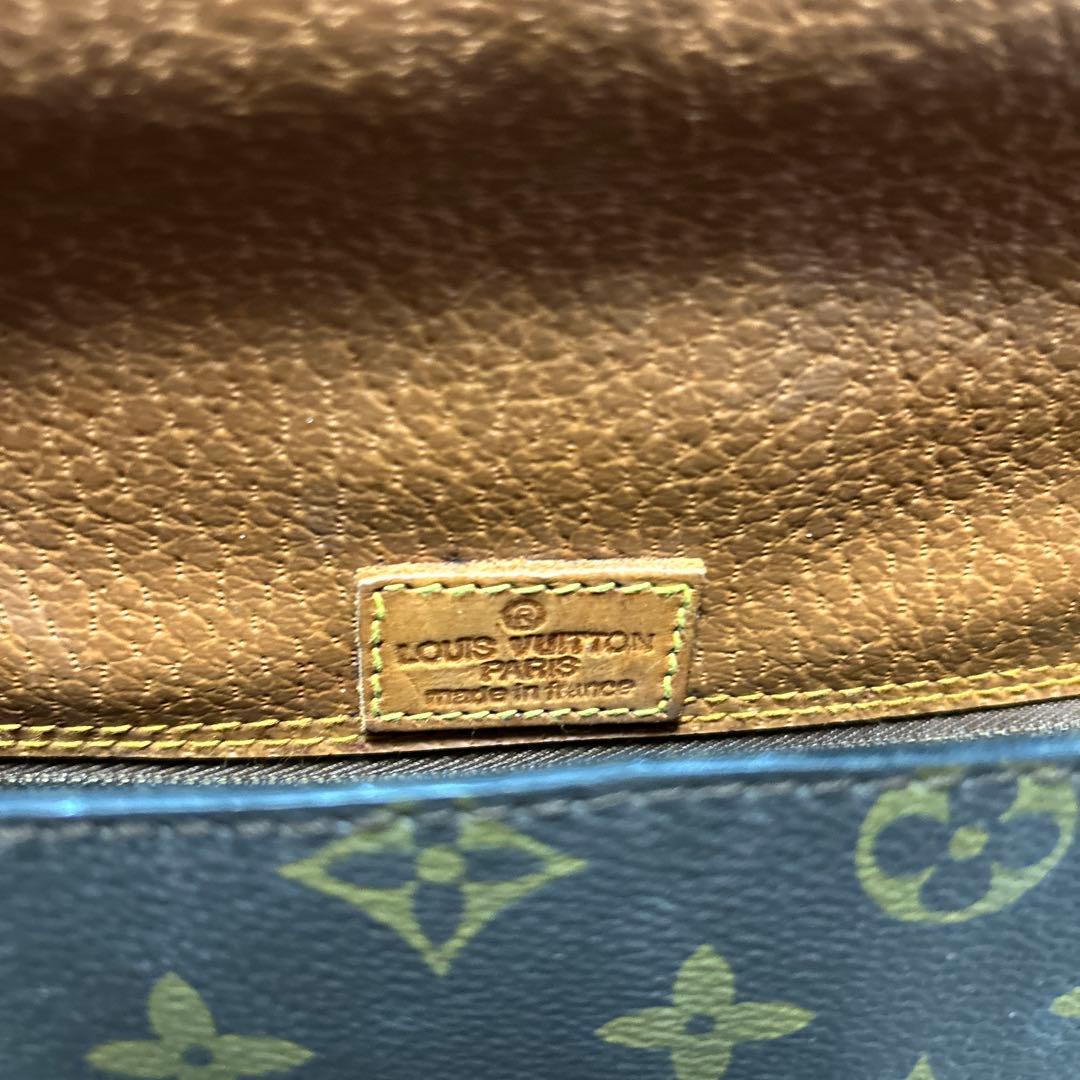 ま*ん様 ルイ・ヴィトン(Louis Vuitton) ショルダーバッグ モノグ