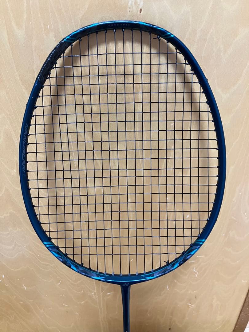 バドミントンラケット　ナノフレア800プロ
