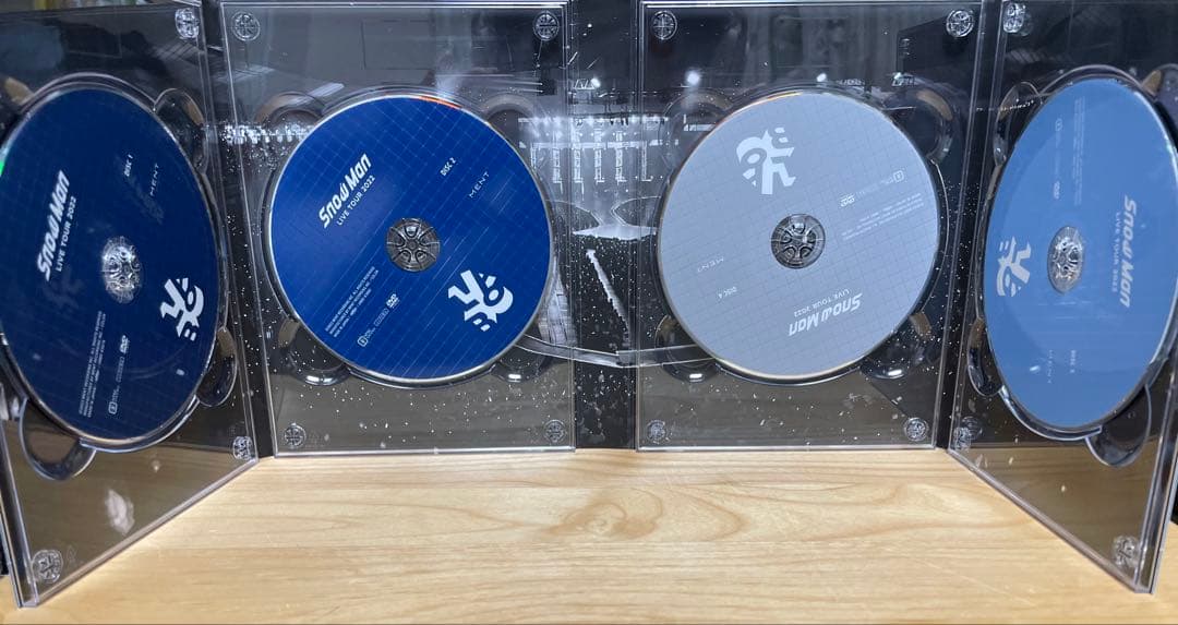 .LABO DVD とペンライト