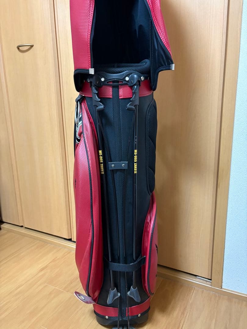 機動戦士ガンダム シャア専用 ザク スタンドバッグ ゴルフキャディバッグ♡