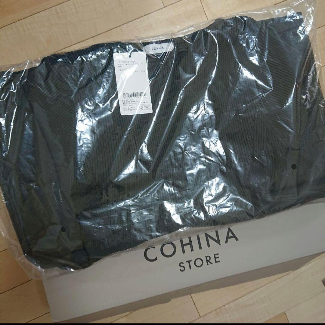 COHINA デザインフォルムニットワンピース / カーキ