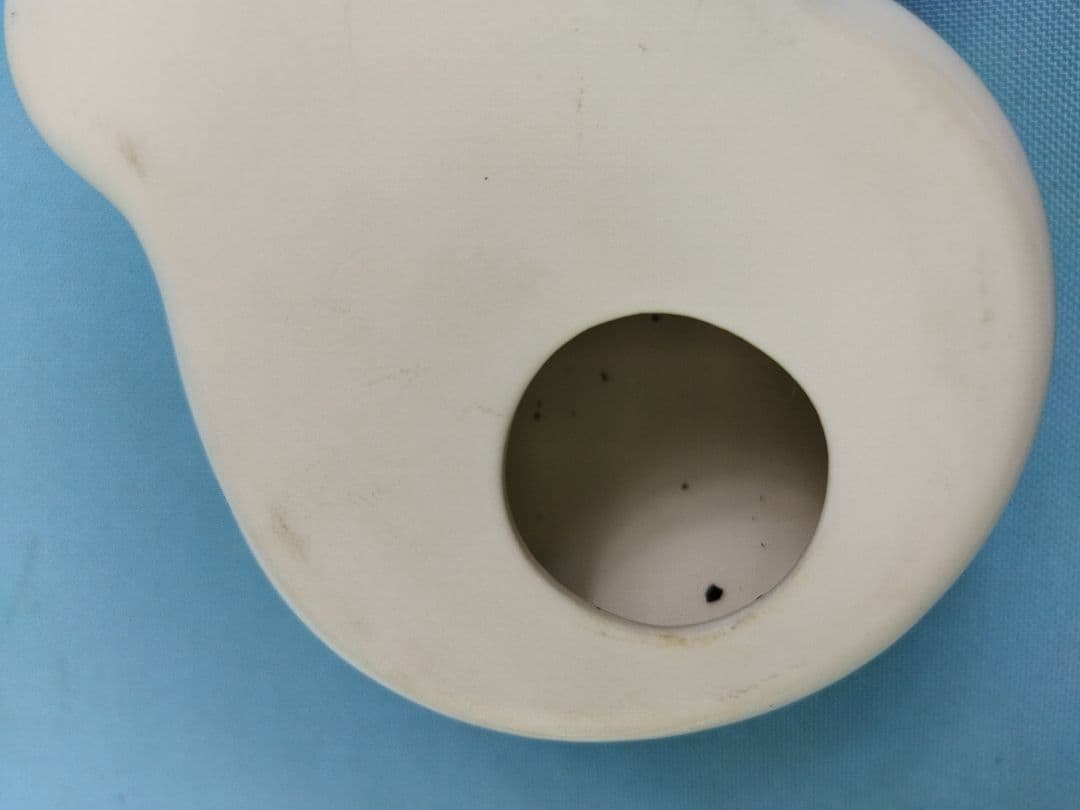 伊万里　眠り猫　置物　インテリア　工芸品 陶器　レトロ