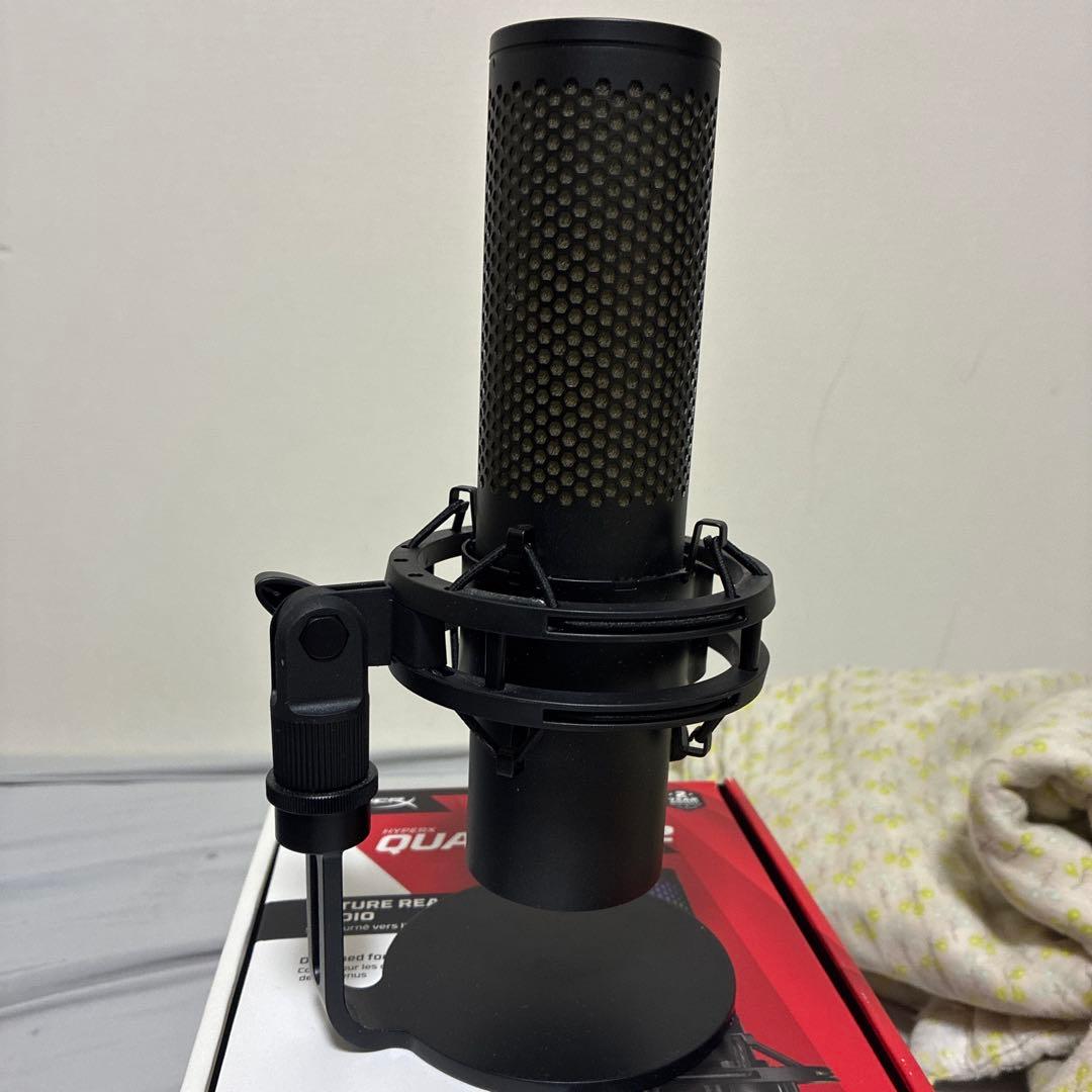 HyperX Quadcast 2s コンデンサーマイク　箱あり
