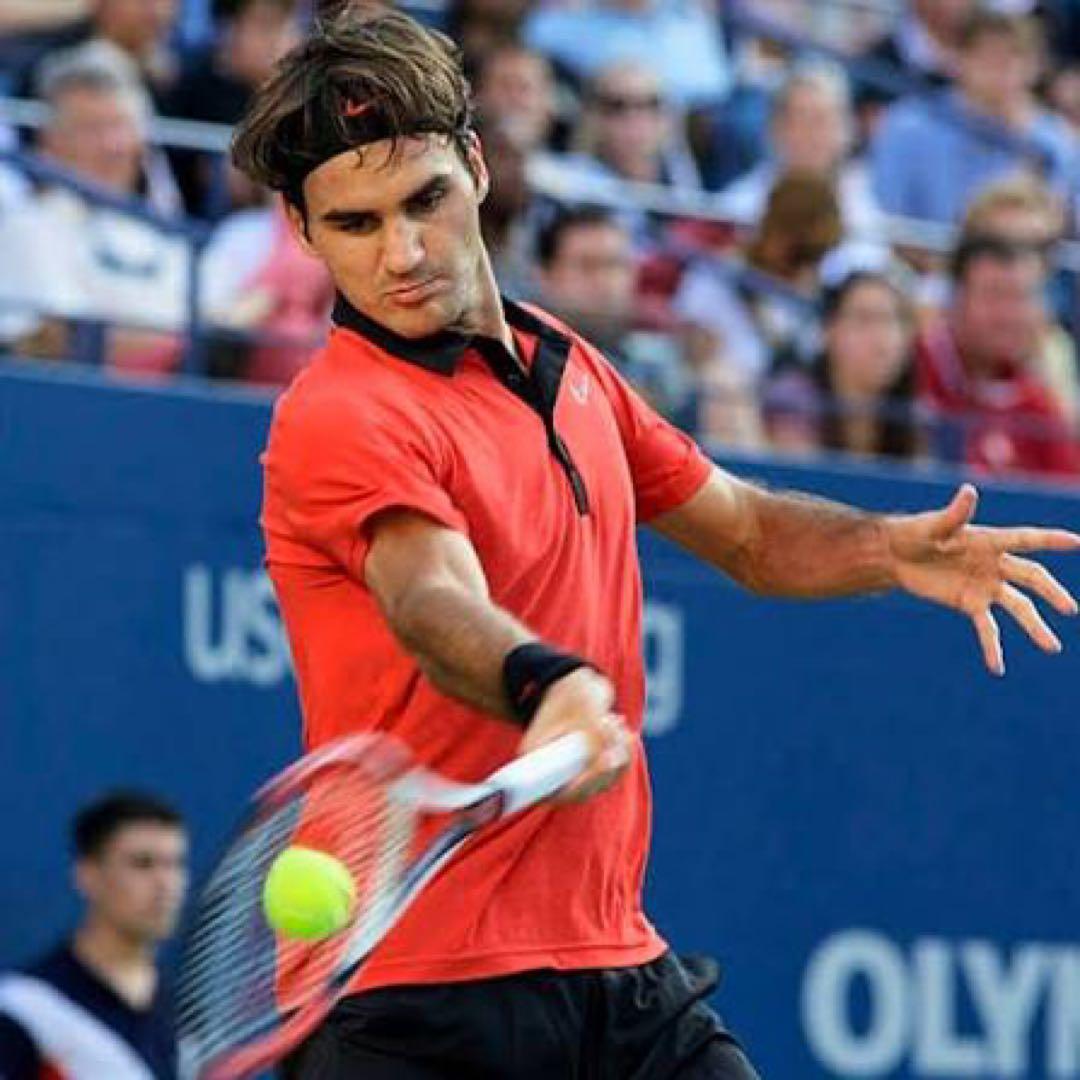 NIKE フェデラーモデル2009年全米OPENモデル色違い値下げしました