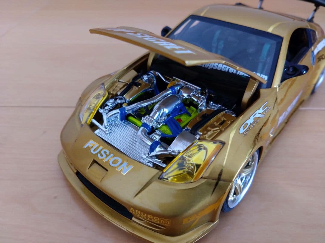 N*o様 ホットワークス 1/24 トップシークレット Z33 FUSION R