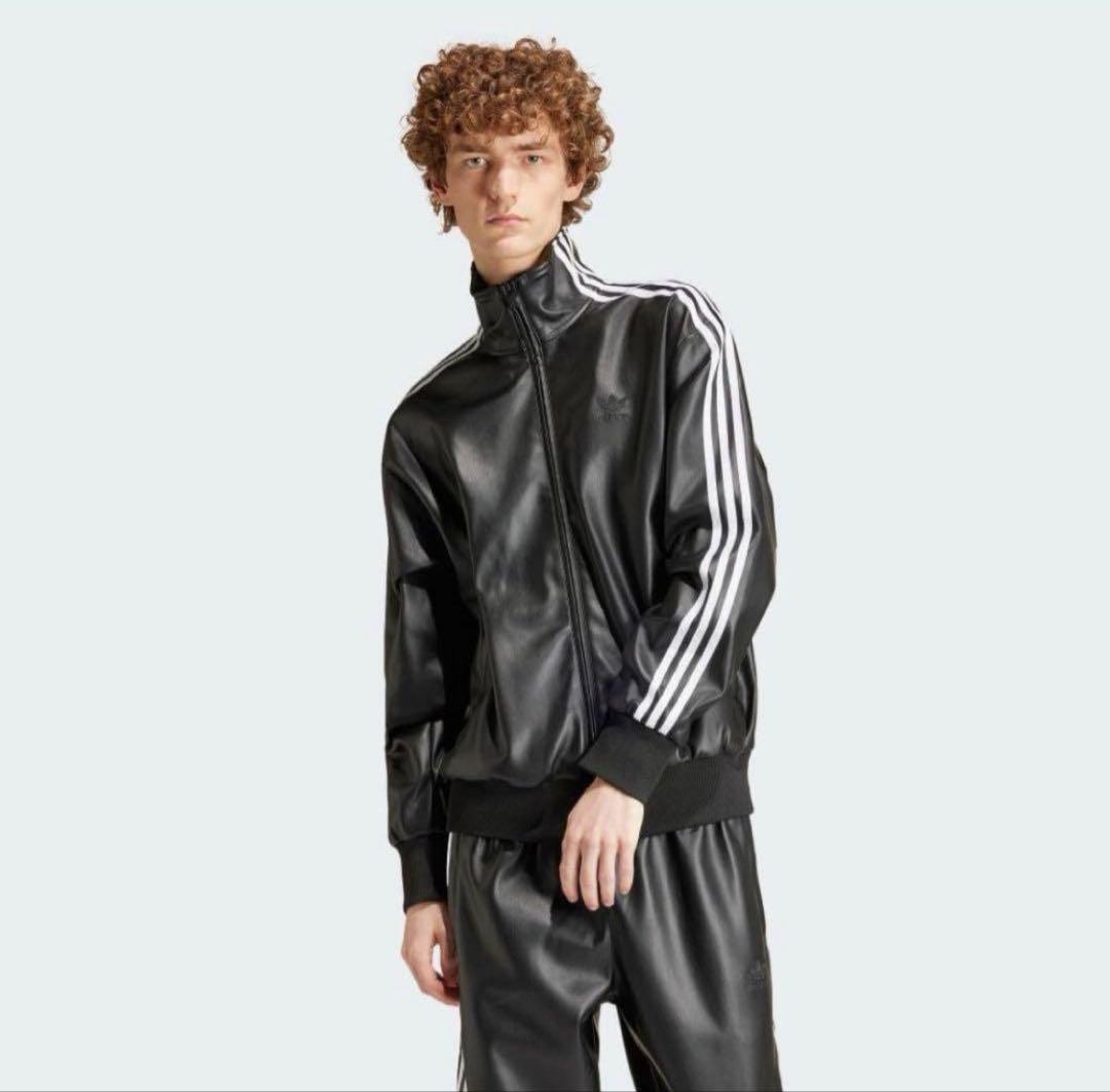 ロ*ブ様 完売品 adidas originals フェイクレザー ジャケット