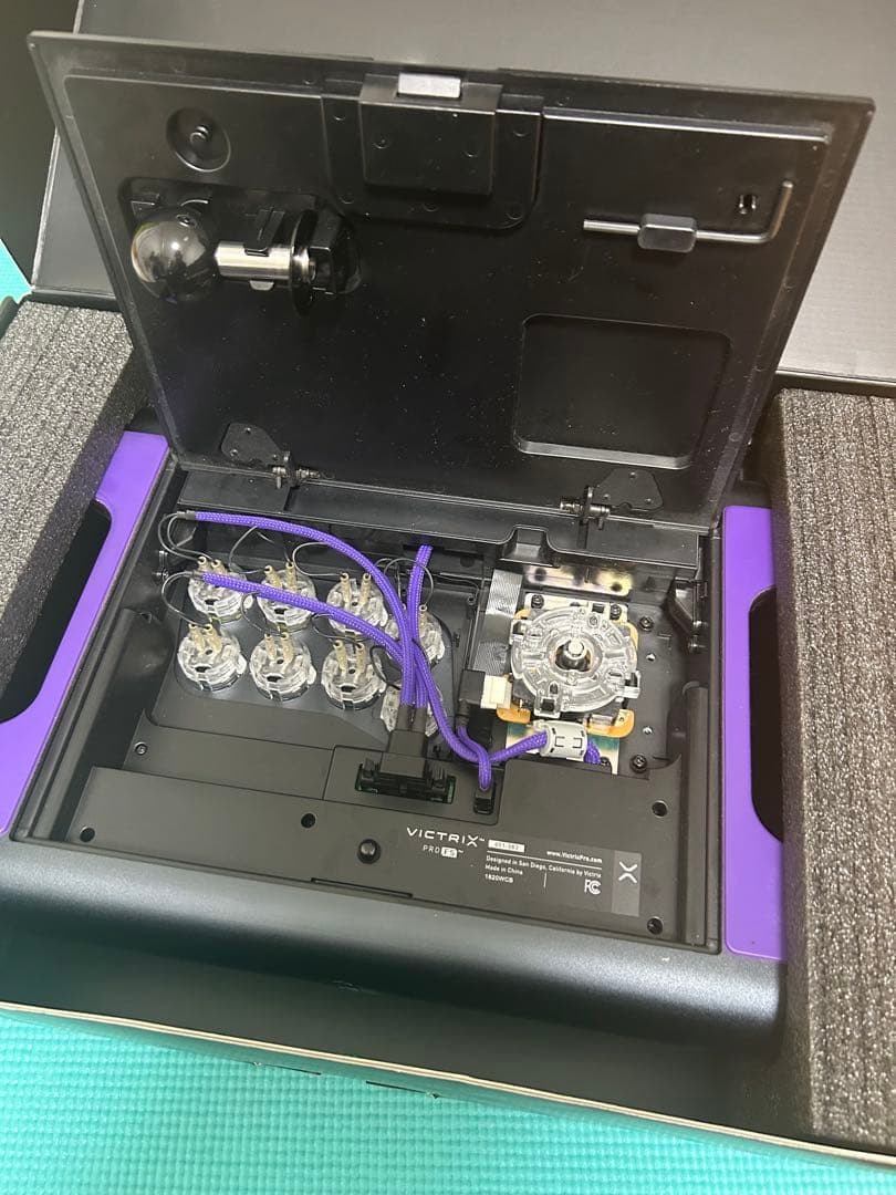 値下げvictrix pro fs ブラック廃盤　アケコン