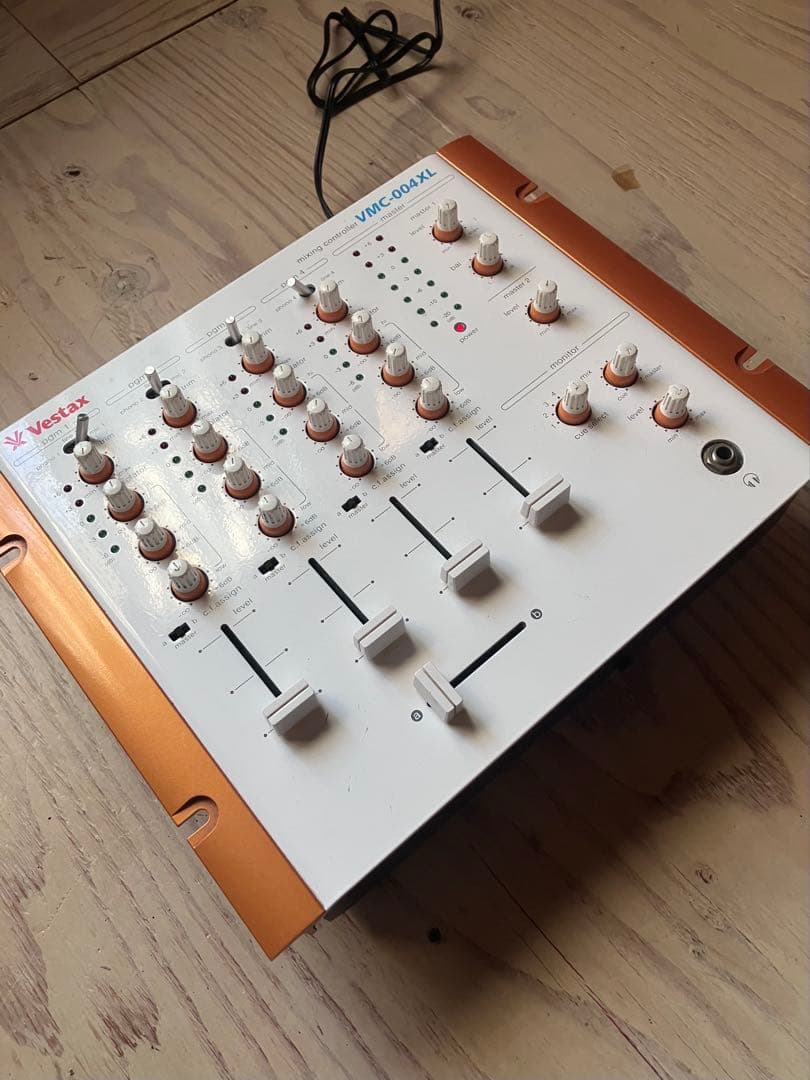 VESTAX DJ ミキサー　VMC-004XL 中古ミキサー　DJ機材 4ch
