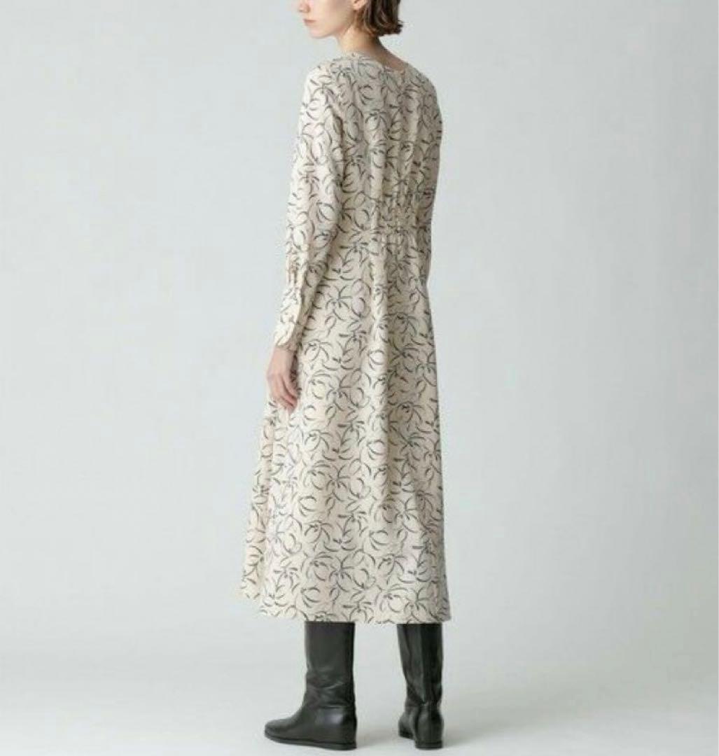 allureville　アルアバイル　ラインミドルフラワータックワンピース