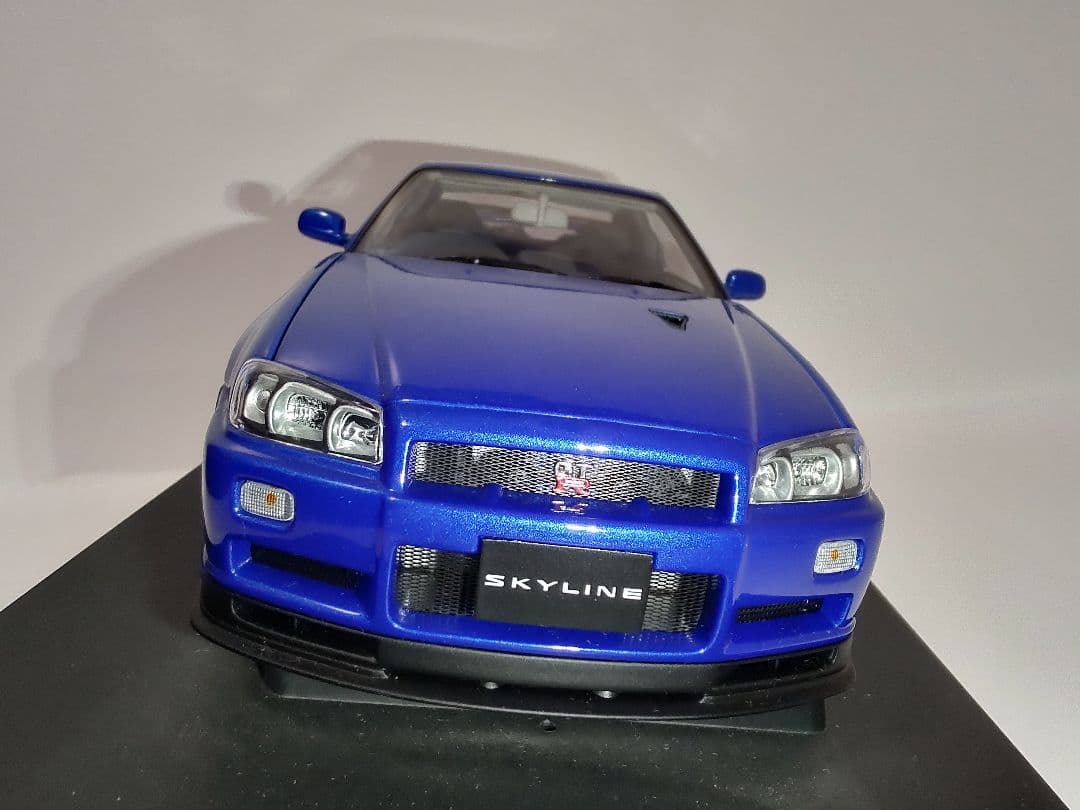 【箱ケースなし】オートアート 1/18 スカイライン R34GT-R