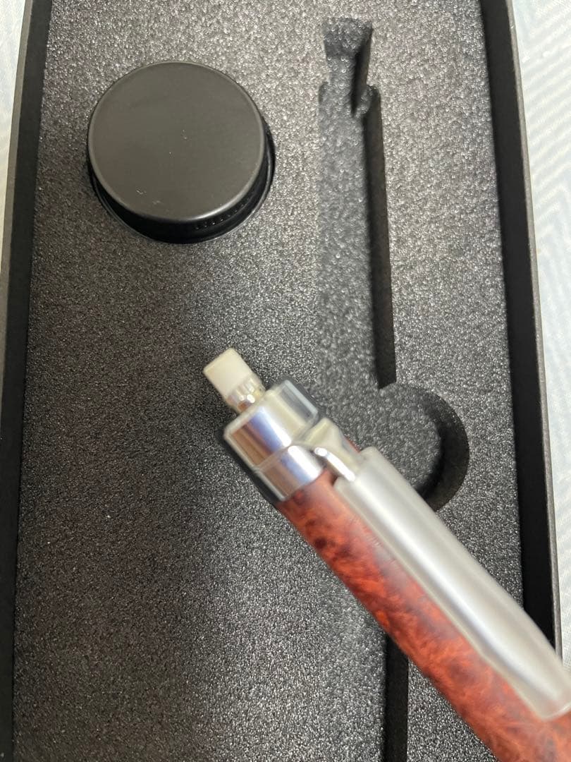 ほぼ新品　こぶた工房　極上花梨＋グロテスク　シャーペン　0.5m