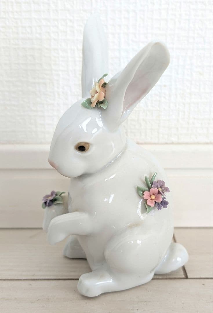 LLADRO リヤドロ 花飾りの白うさぎ フィギュリン/置物/インテリア