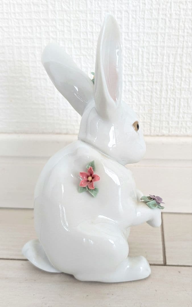 LLADRO リヤドロ 花飾りの白うさぎ フィギュリン/置物/インテリア
