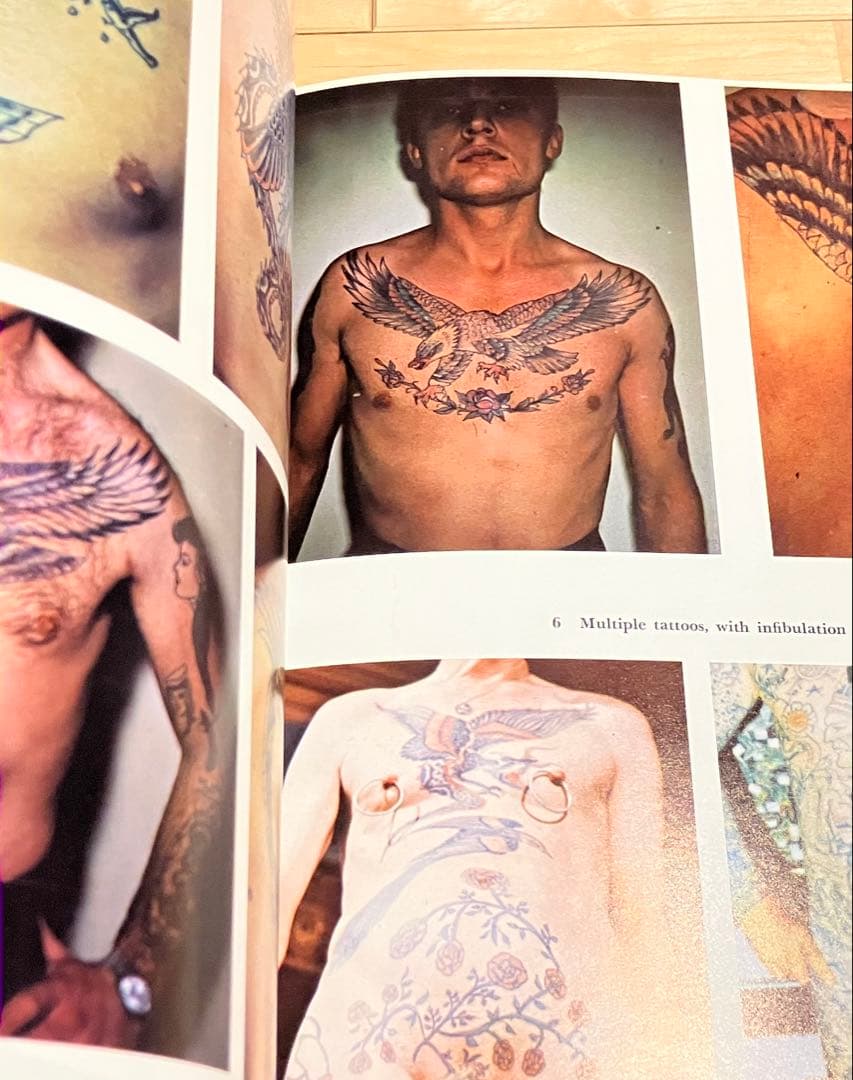 希少 tatoo ART, SEX AND SYMBOL: タトゥーの神秘