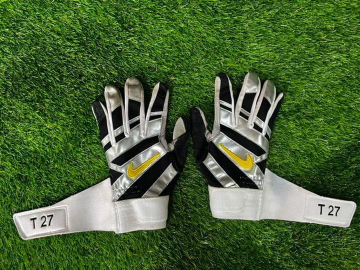 細川亨　実使用　ナイキ　バッティンググローブ　破れ有