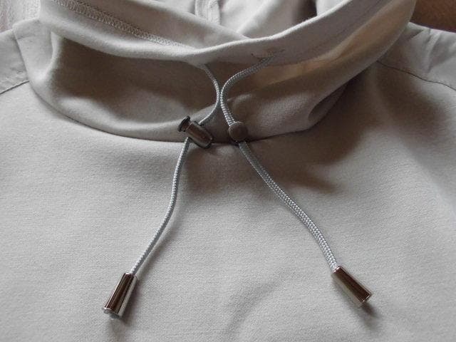 4万　ほぼ新品　表記9号　ヒロコビス　サイドキルティングストレッチワンピース