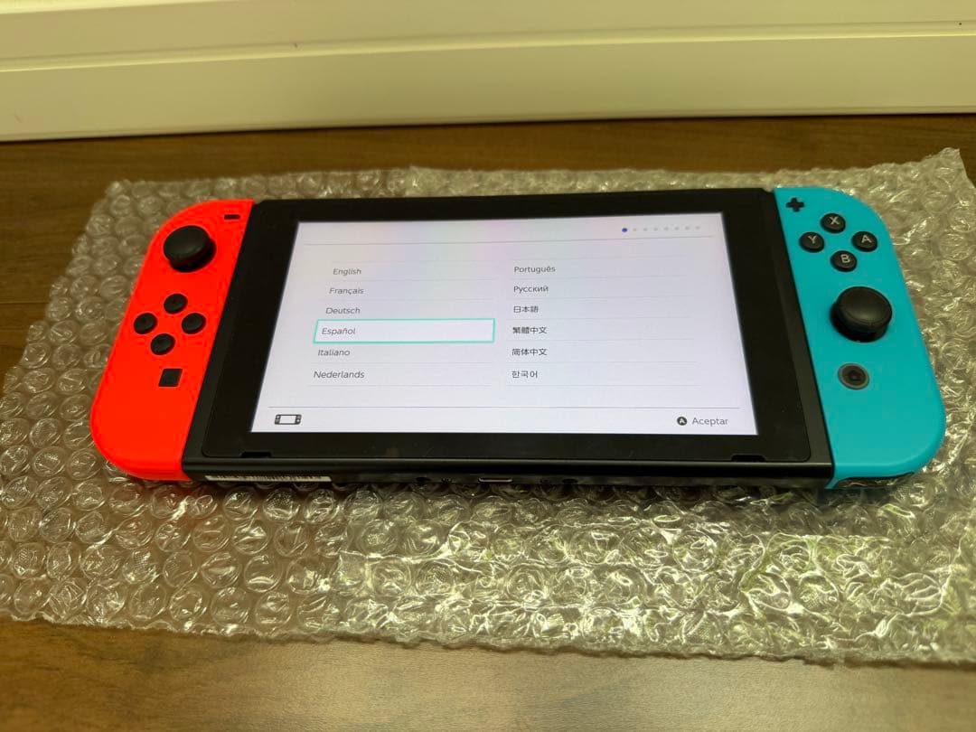 初期　Nintendo Switch ネオンブルー/ネオンレッド　ソフトおまけ