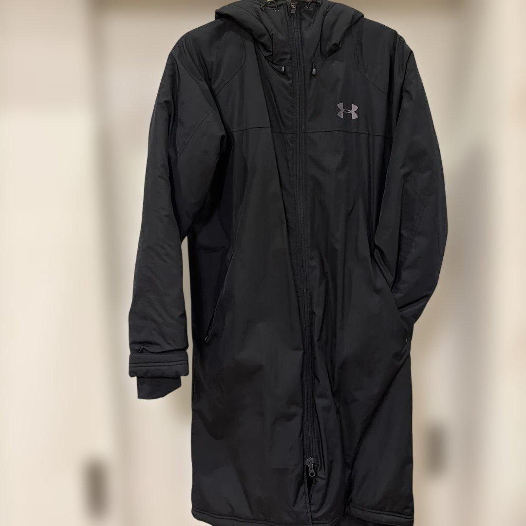 【美品】アンダーアーマー(UNDER ARMOUR) ロングコート　M