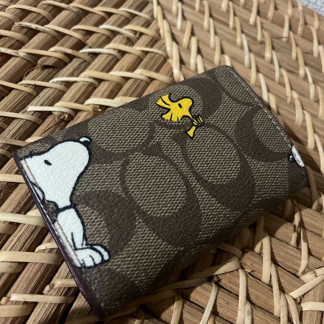 COACH スヌーピー キーケース　人気　美品