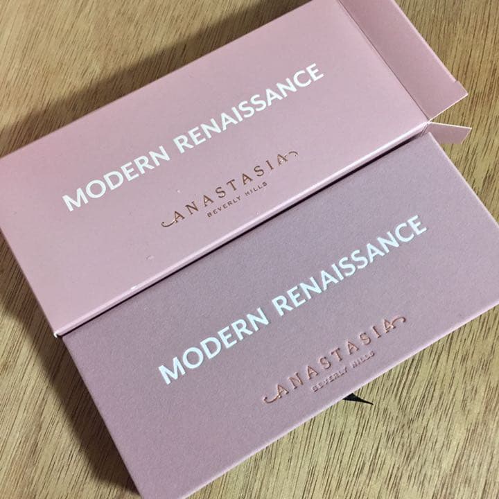 アイシャドウ Anastasia Beverly Hills