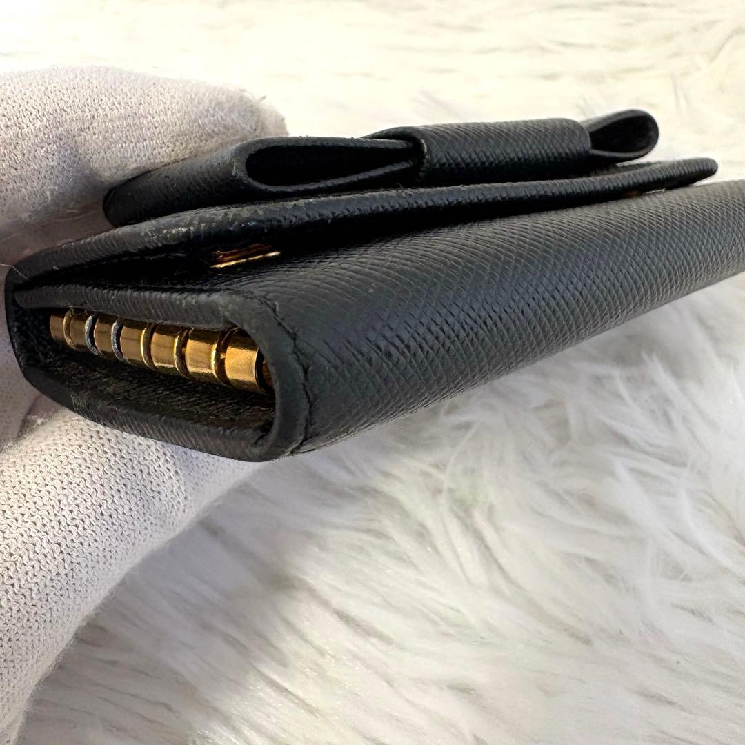PRADA 良品✨プラダ サフィアーノレザー リボン 6連キーケース 黒 箱付き