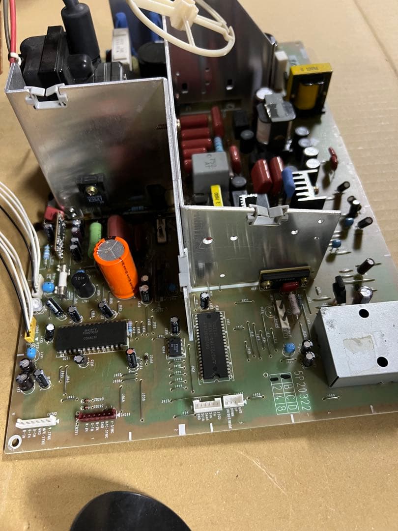 東芝　CRT基板　型番PD0214 ジャンク