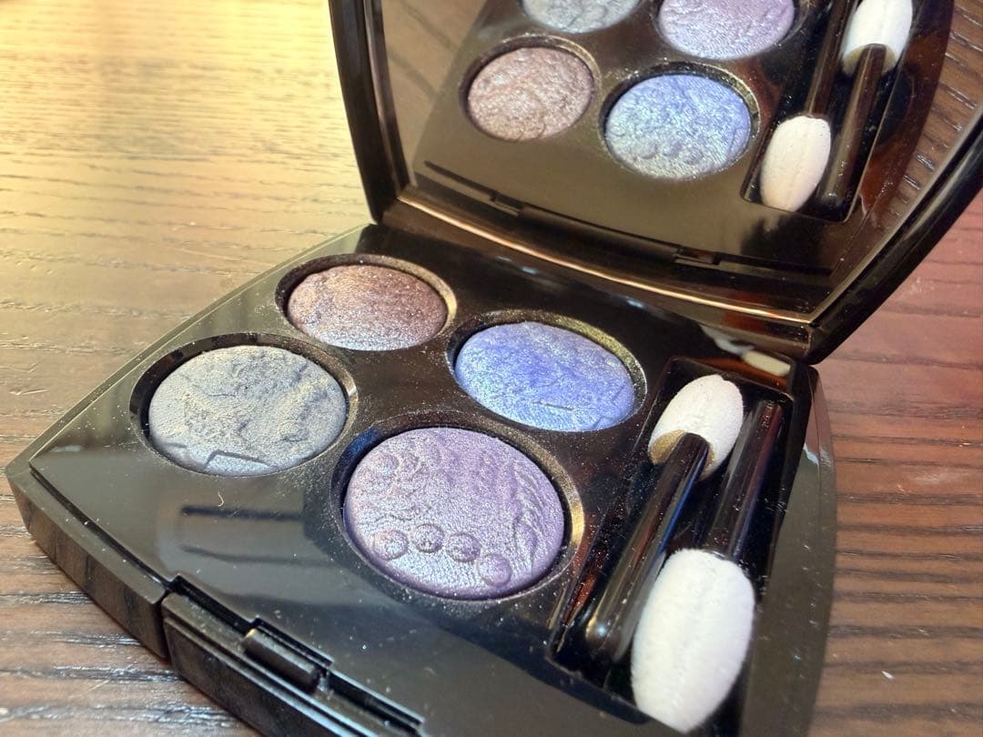 【限定】CHANEL レ キャトル オンブル 397 ニュイ アストラル