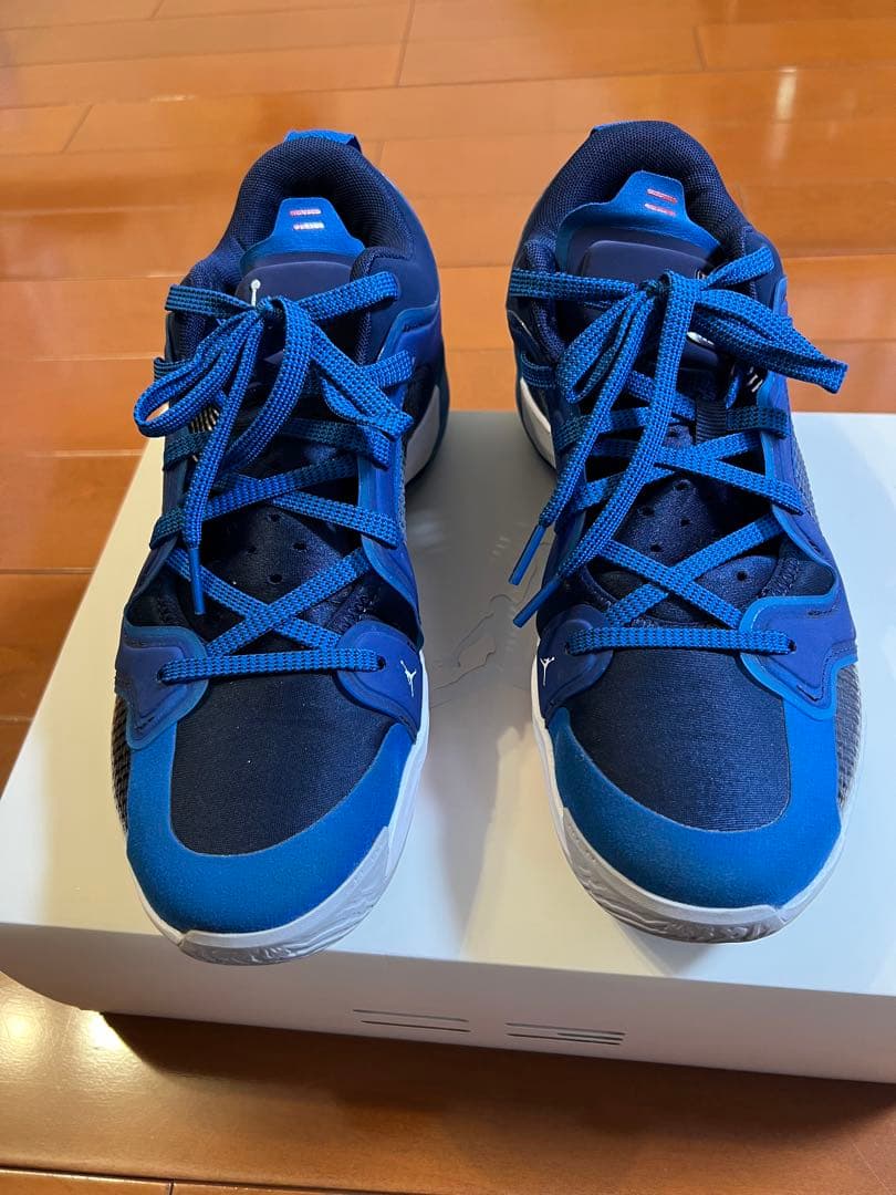 エアジョーダン37LOW PF 9.5インチ（27.5㎝）青！バッシュケース付！