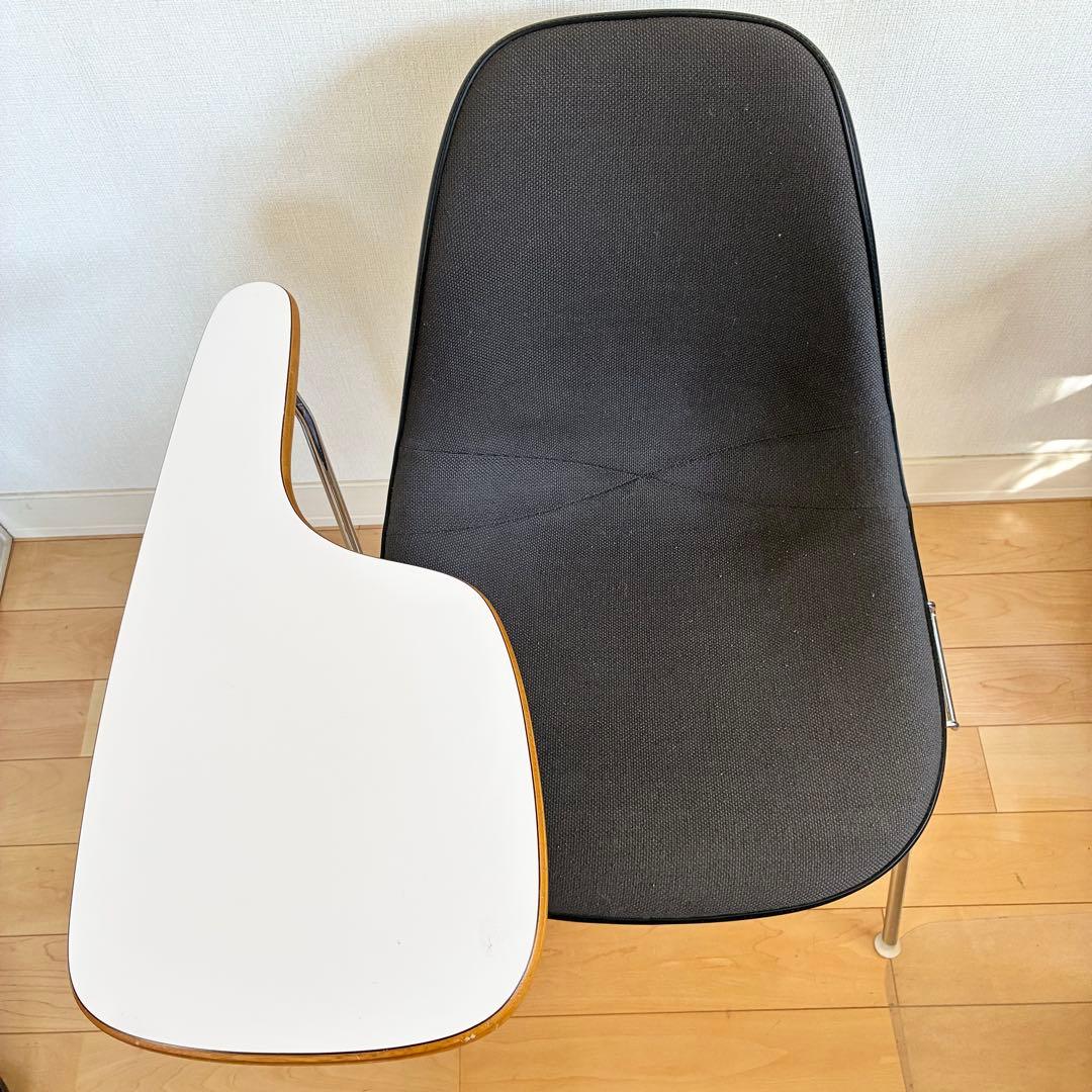 Herman Miller サイドシェルスタッキングチェア テーブル付き