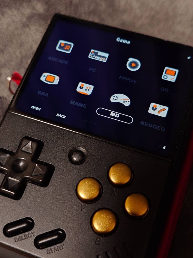 Miyoo Mini v4 全体メタル（ブラック・ゴールド）