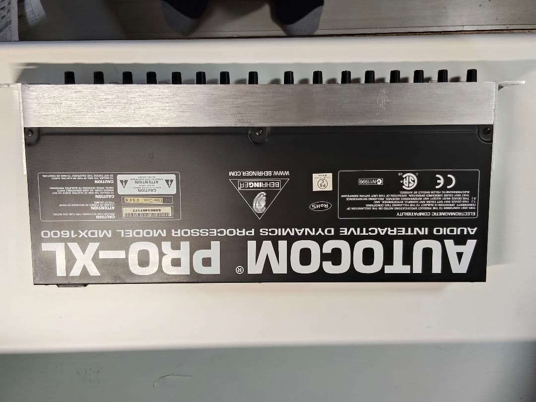 BEHRINGER（ベリンガー）MDX1600 2ch コンプレッサー