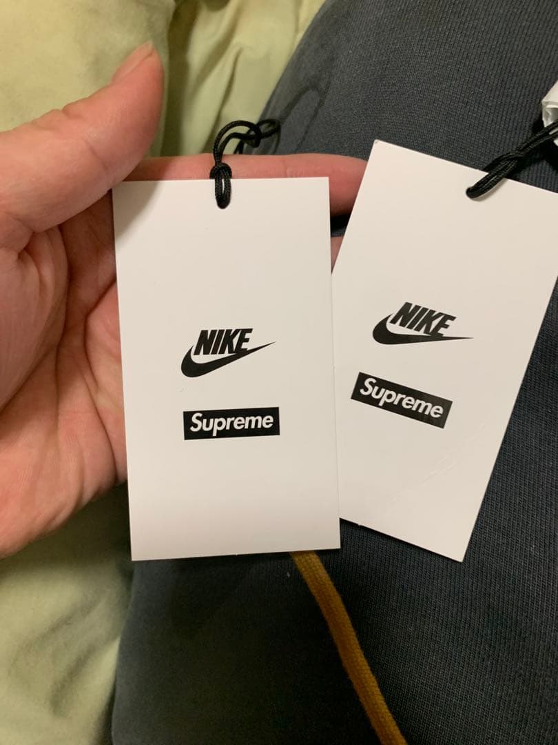 supreme nike トラックパンツ　トラックジャージ　セットアップ M