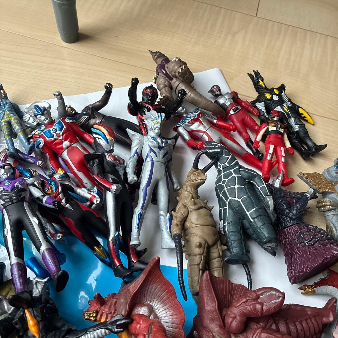 う*う様 ウルトラマン怪獣ソフビまとめ売りサイズバラバラ全ウルトラマン パーフェ