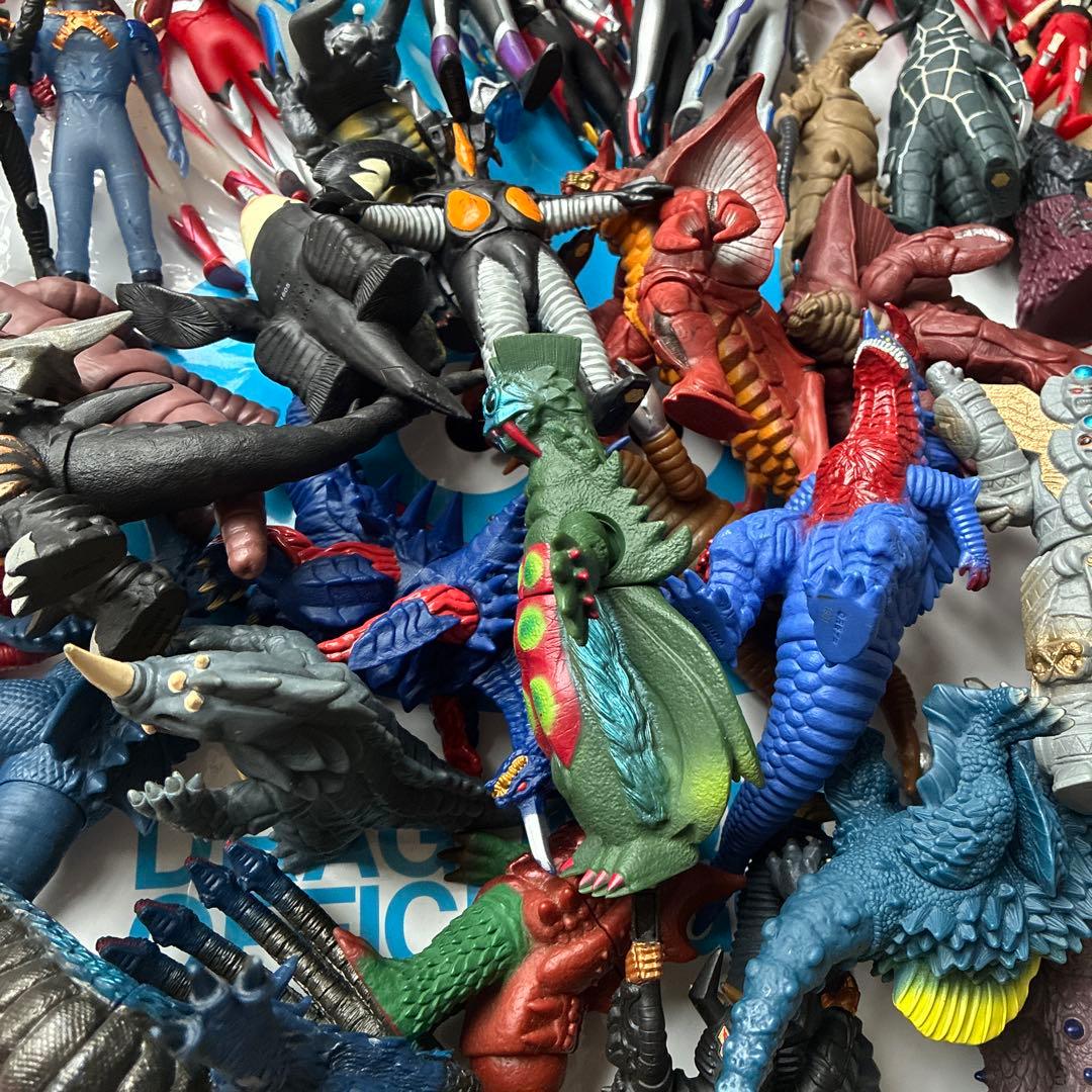 う*う様 ウルトラマン怪獣ソフビまとめ売りサイズバラバラ全ウルトラマン パーフェ