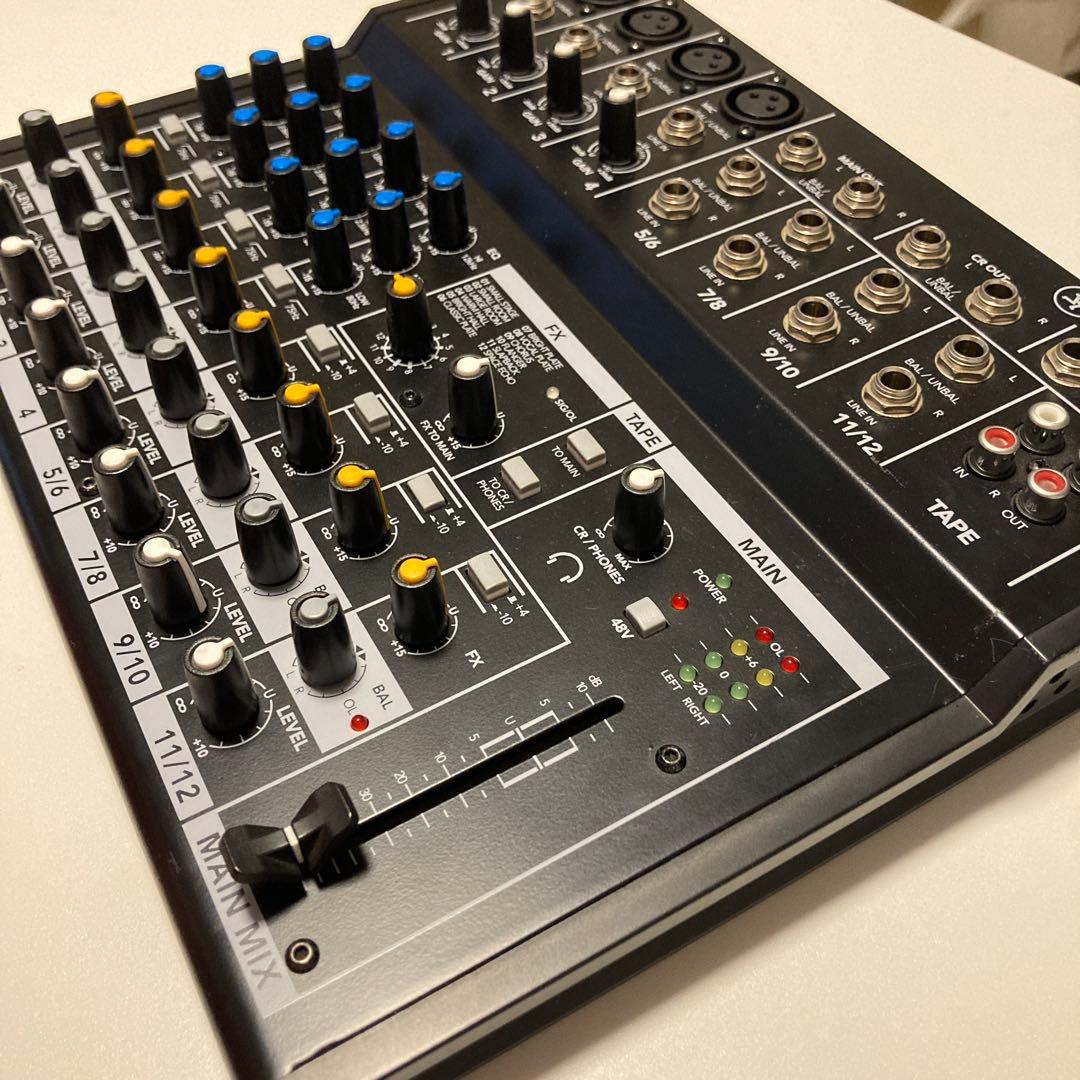 MACKIE MIX12FX 12chアナログミキサー