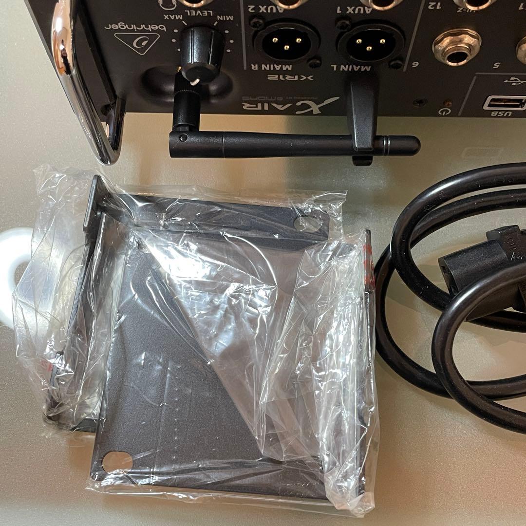【美品】BEHRINGER ベリンガー XR12 デジタルミキサー XAir